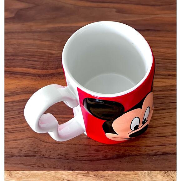 Mickey Mouse Ceramic Mug with a Half Mickey Icon Handle from the year 2000. - Picture 6 of 7